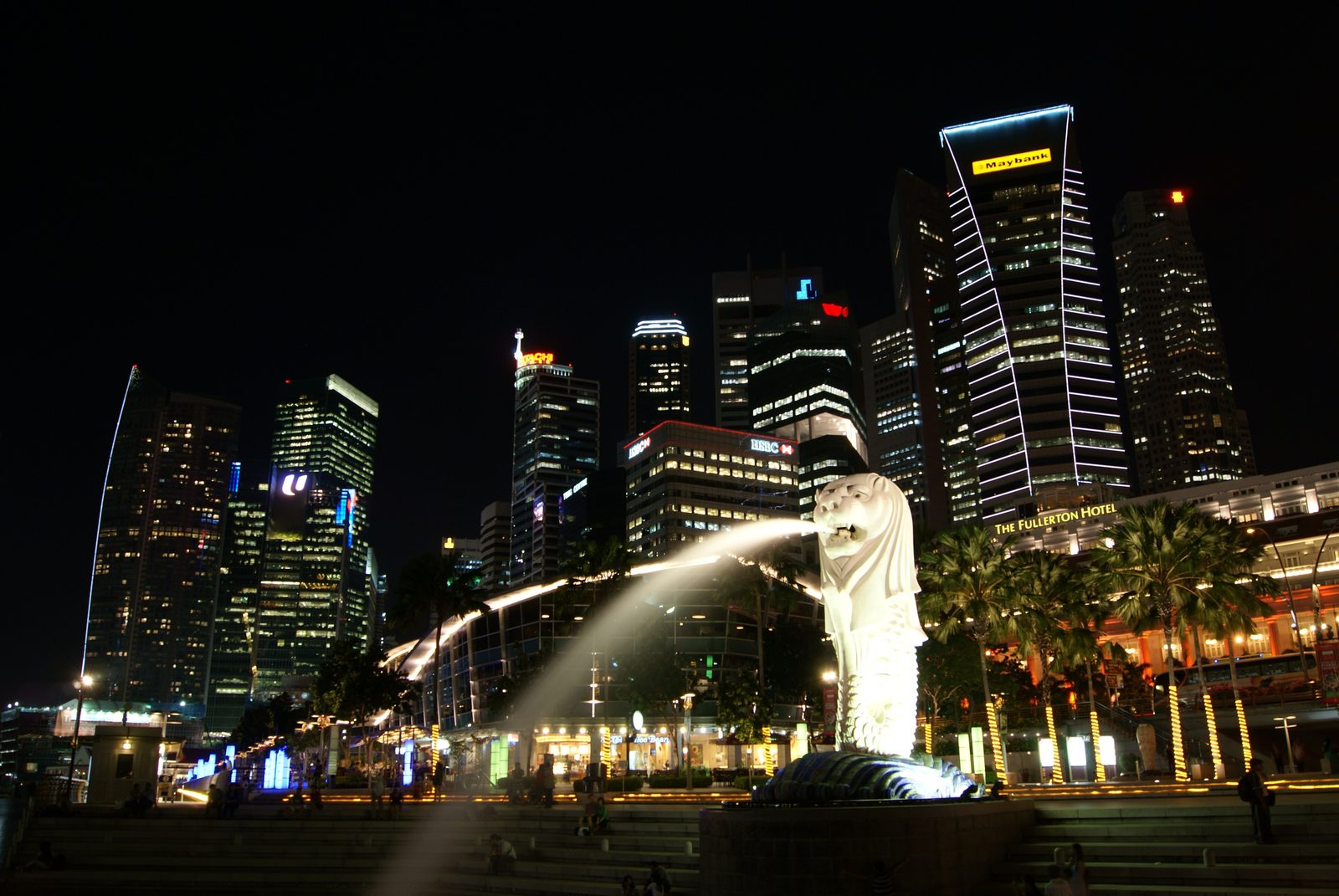 Singapore, Merlion skyline at night